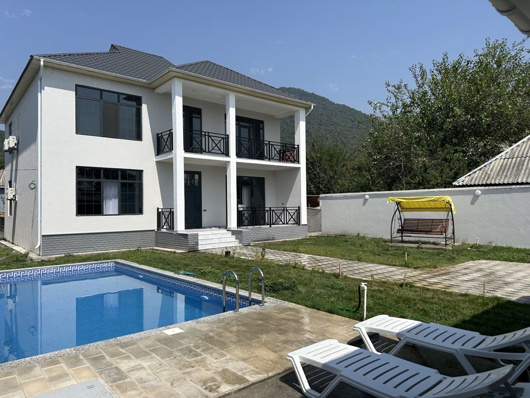 İcarəyə verilir 5 otaqlı həyət evi/bağ evi 350 m² — Ev, villa, Qəbələ (2)
