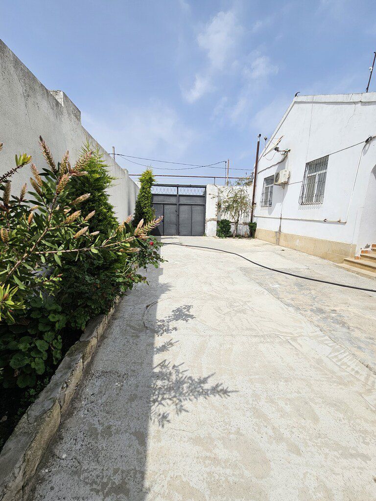 Satılır 3 otaqlı həyət evi/bağ evi 110 m² — Ev, villa, Bakı (2)