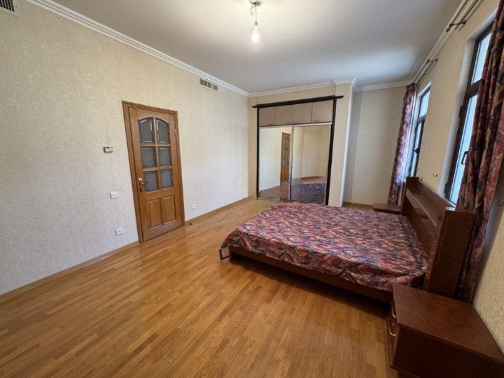 Satılır 10 otaqlı həyət evi/bağ evi 544 m² — Ev, villa, Bakı (11)