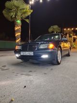 Mercedes C 240, 2.4 L, 1997 il, 300 000 km — Avtomobillər
