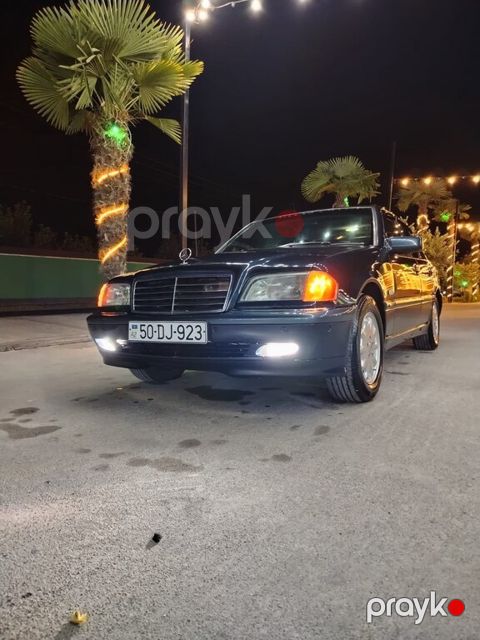 Mercedes C 240, 2.4 L, 1997 il, 300 000 km
