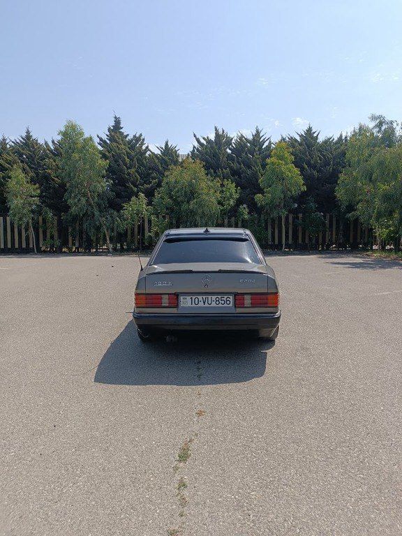 Mercedes 190, 1.8 L, 1990 il, 377 300 km — Avtomobillər, Bakı (5)