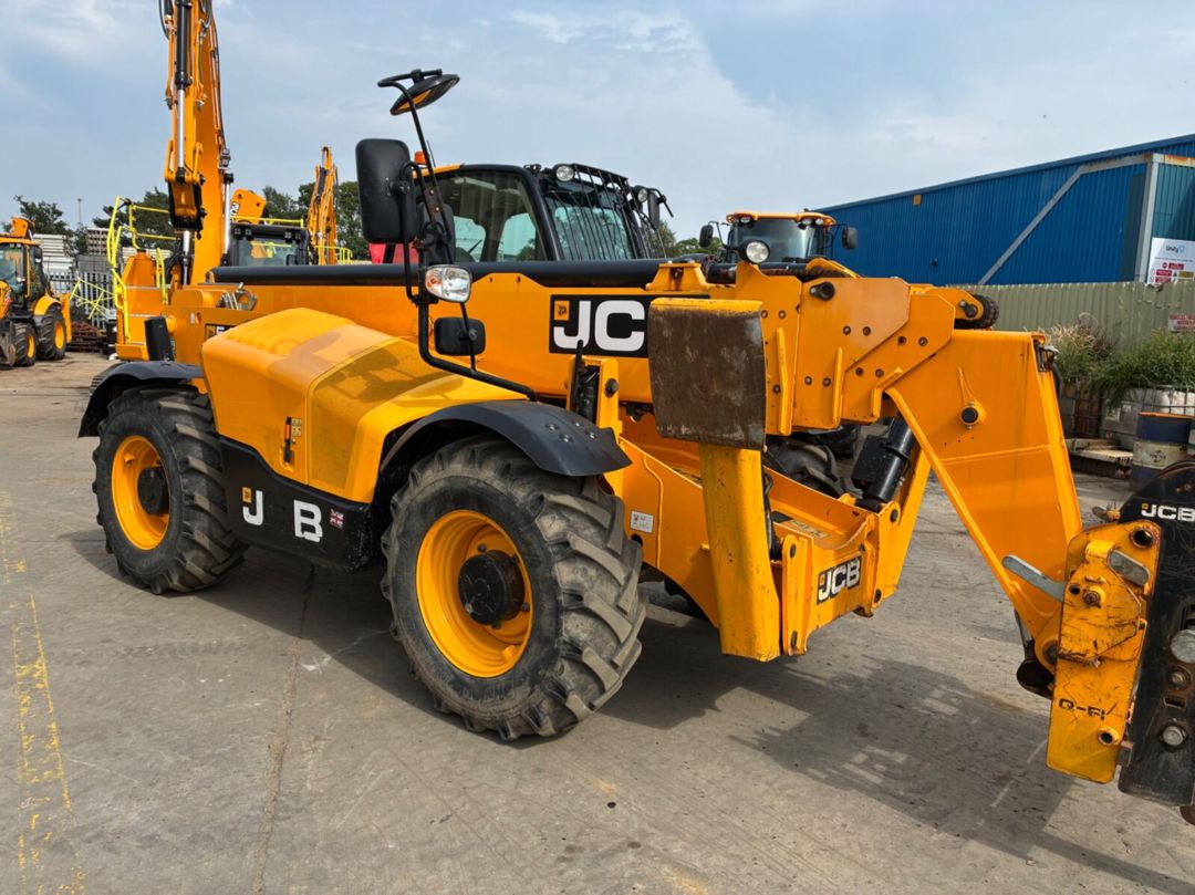 JCB 540-180 2017 | 18M Teleskopik Yükləyici | 6.957 Saat | Joystick | A/C — Avto, Bakı (3)