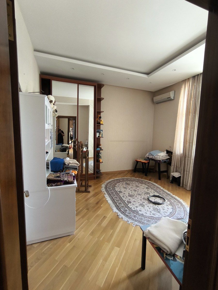 Satılır 4 otaqlı yeni tikili 250 m² — Mənzil, Bakı (12)