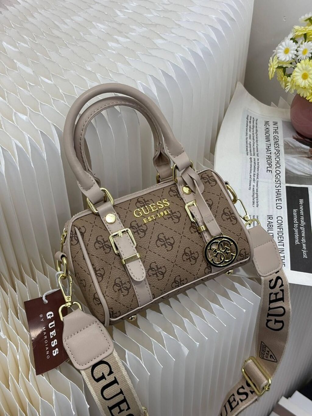 Guess mini barrel çanta - Model: Guess EST.1981 loqolu mini — Çantalar, Bakı (2)
