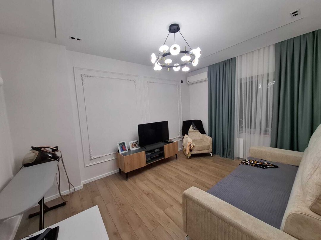 Satılır 4 otaqlı köhnə tikili 105 m² — Mənzil, Bakı (5)