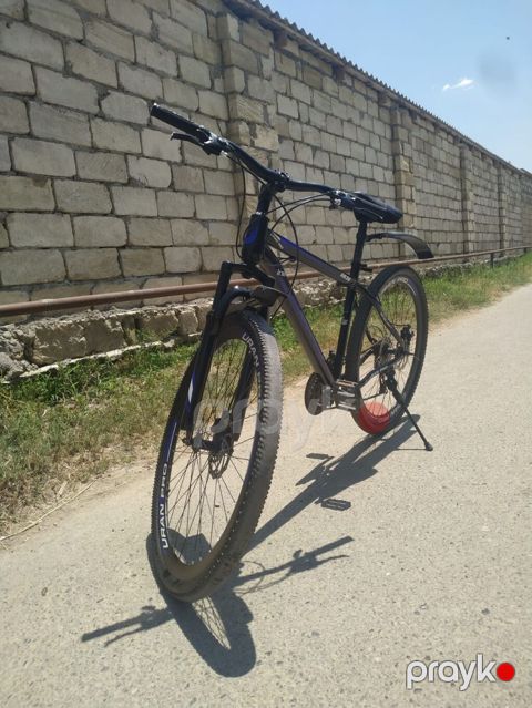 URAN PRO Iron S830 dağ velosipedi - Çərçivə: yüngül alaşımlı, idman