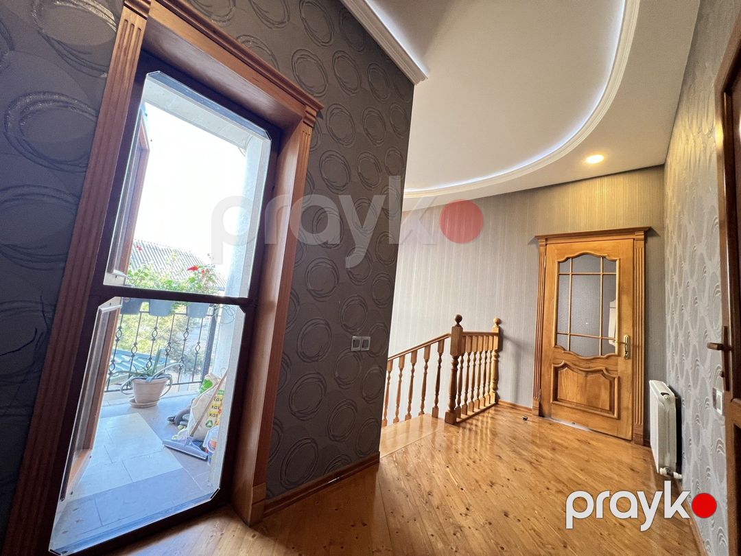 Satılır 9 otaqlı həyət evi/bağ evi 300 m² — Ev, villa, Bakı (7)