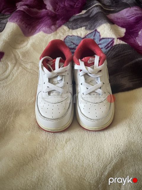 Rəng - Ağ Krossovkalar, Nike, Ölçü: 23, Uniseks