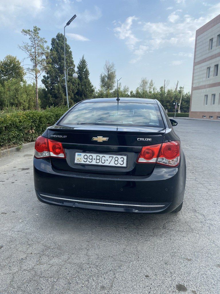 Chevrolet Cruze, 1.8 L, 2011 il, 300 000 km — Avtomobillər, Ağdaş (4)