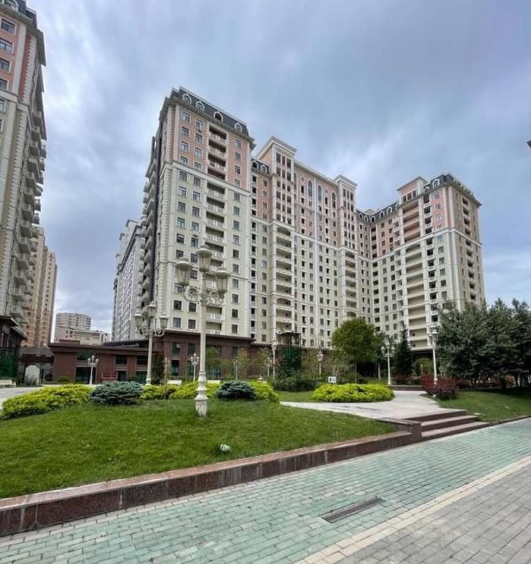 Satılır 2 otaqlı yeni tikili 76 m² — Mənzil, Bakı (2)