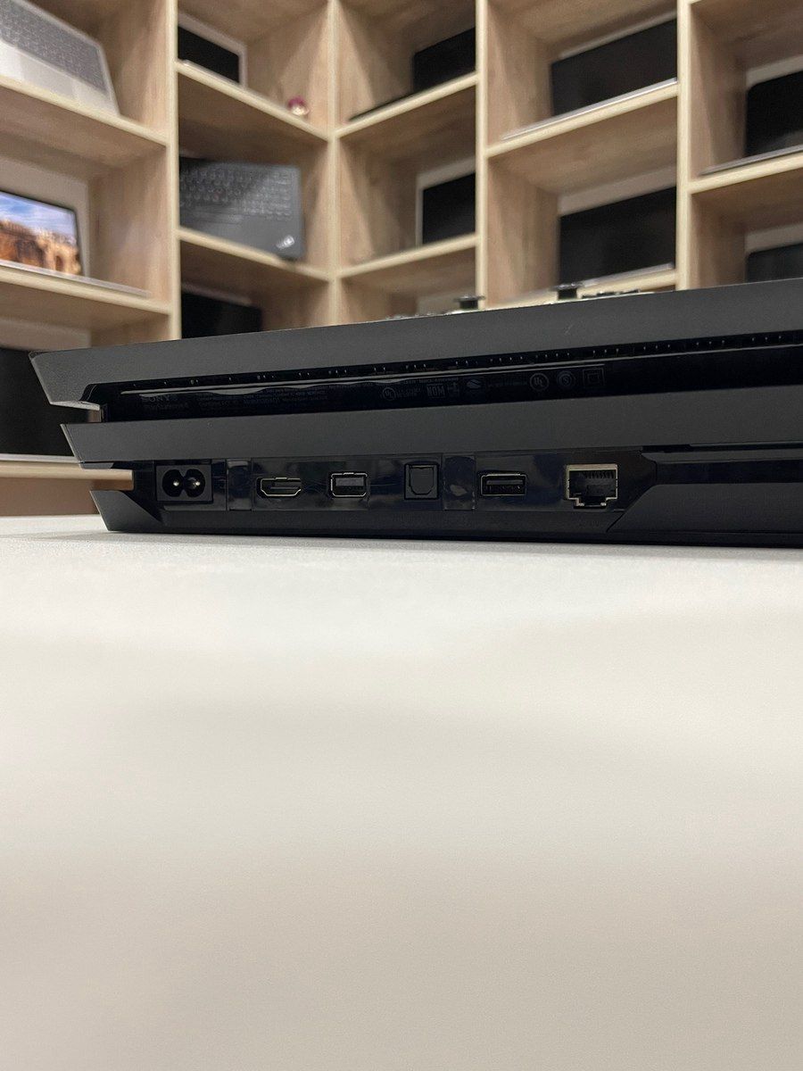 Sony Playstation 4 Pro 1TB — Elektronika, Bakı (3)
