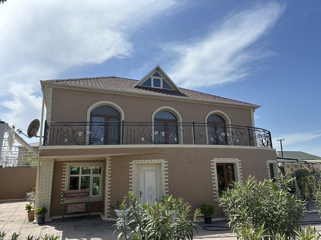 İcarəyə verilir 7 otaqlı həyət evi/bağ evi 240 m² — Ev, villa, Bakı (3)