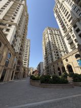 Satılır 3 otaqlı yeni tikili 140 m² — Emlakci