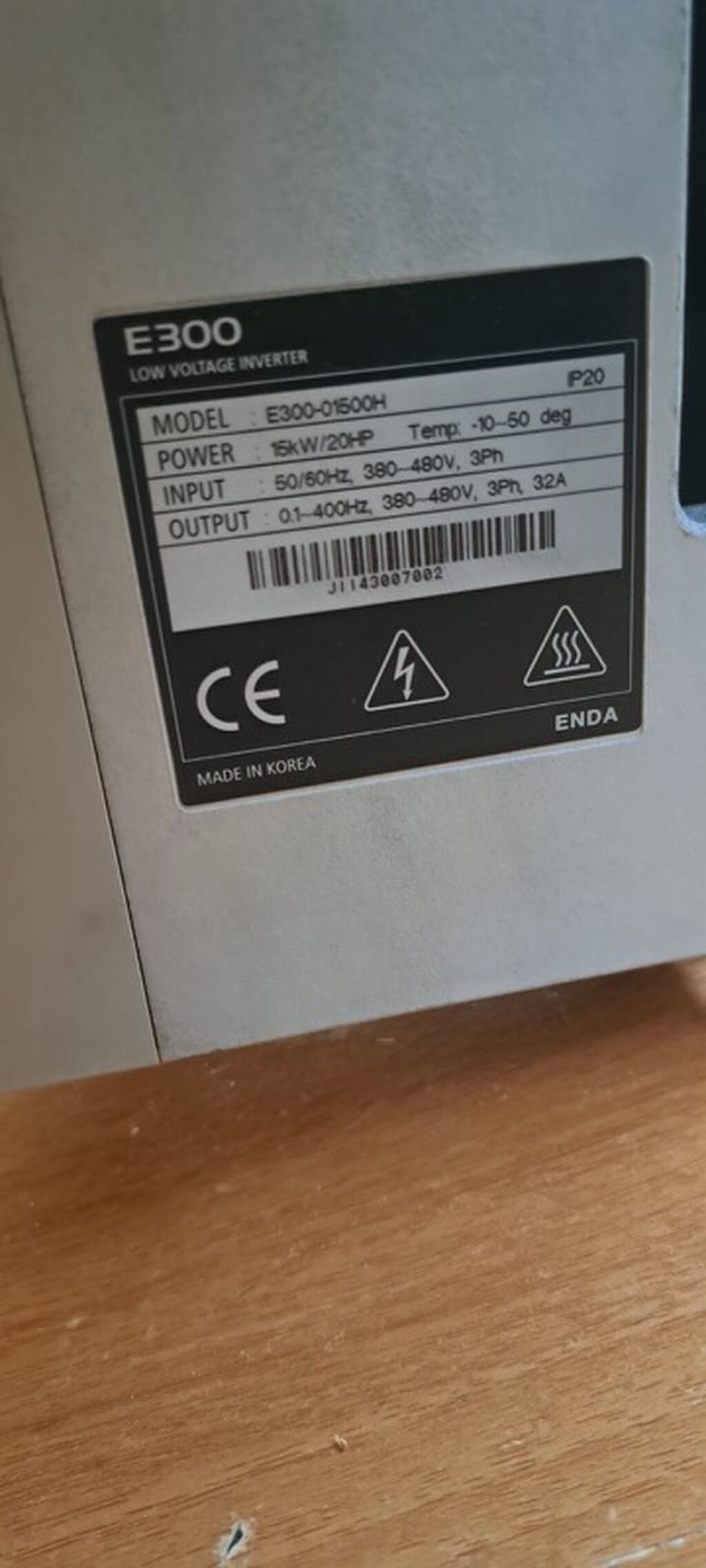 ENDA E300 aşağı gərginlikli invertor 15 kW — Model E300-01500H