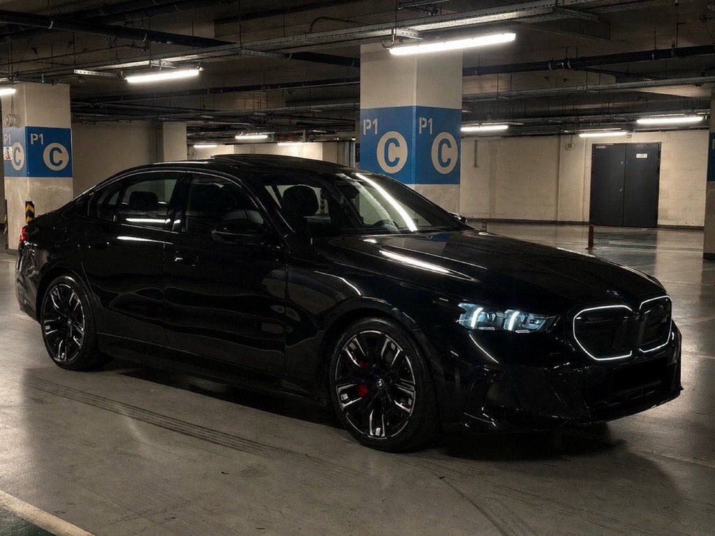 BMW i5, 81.2 kWh, 2024 il, 25 000 km — Avtomobillər, Bakı (6)