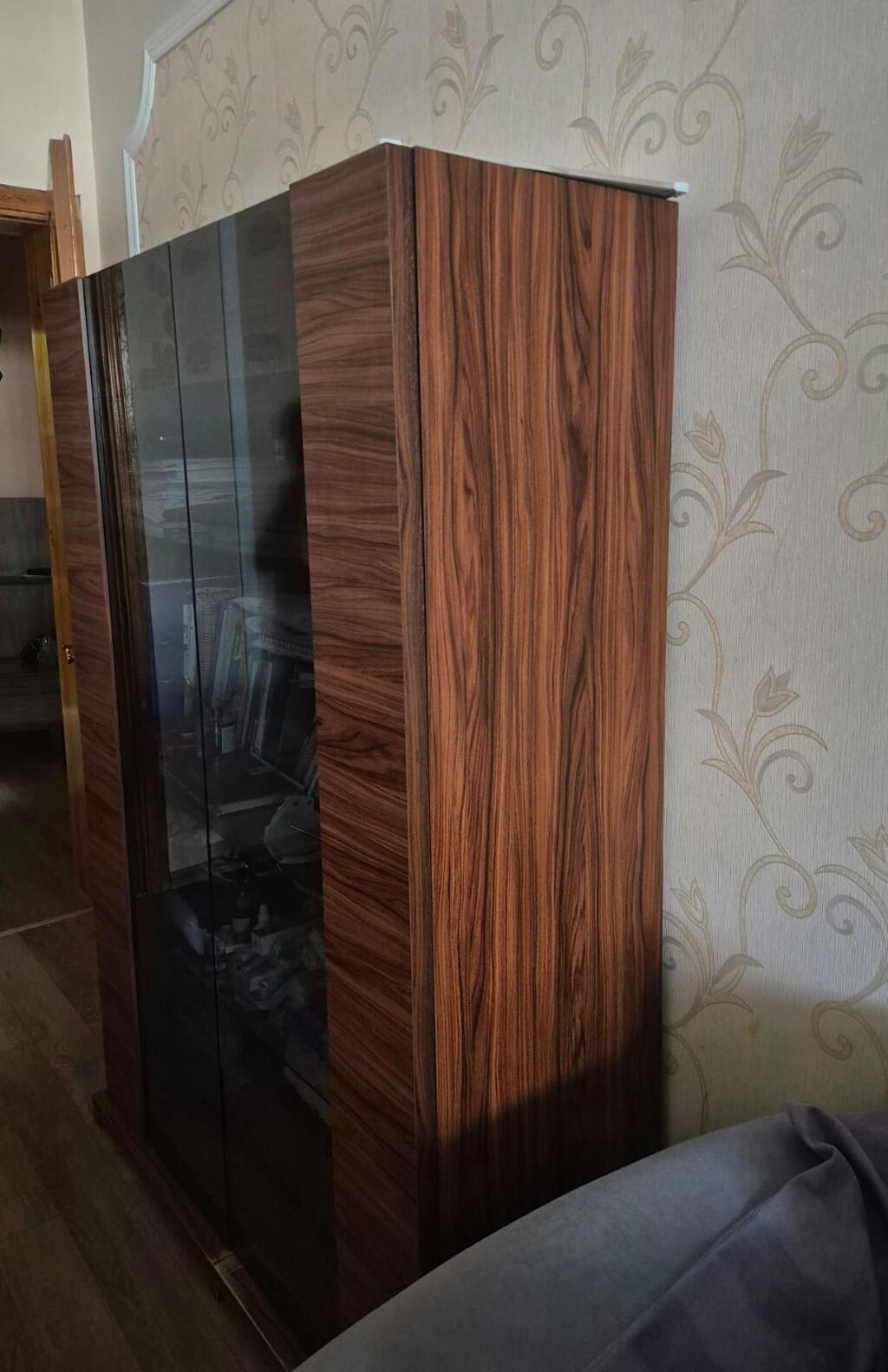 Qonaq otağı üçün mebel dəsti Tərkibi: - Geniş komod – ortada 4 dərin — Mebel, Bakı (3)