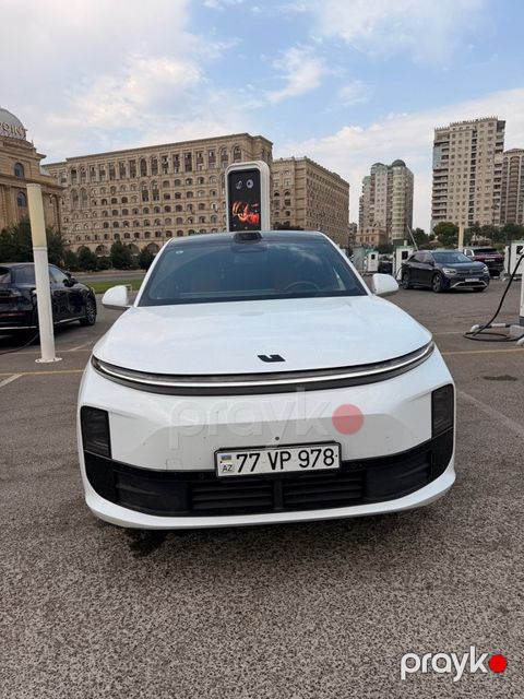 Li Auto L6, 1.5 L, 36.8 kWh, 2024 il, 35 000 km — Bakı