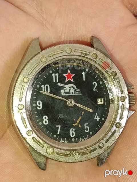 Sovet istehsalı mexaniki qol saatı – “Vostok Komandirskie” Şüşəsi