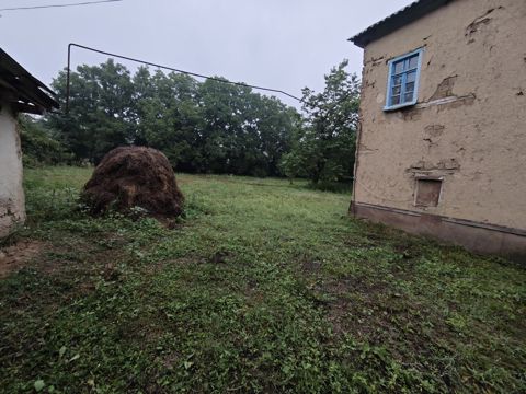 Satılır 4 otaqlı həyət evi/bağ evi 80 m²