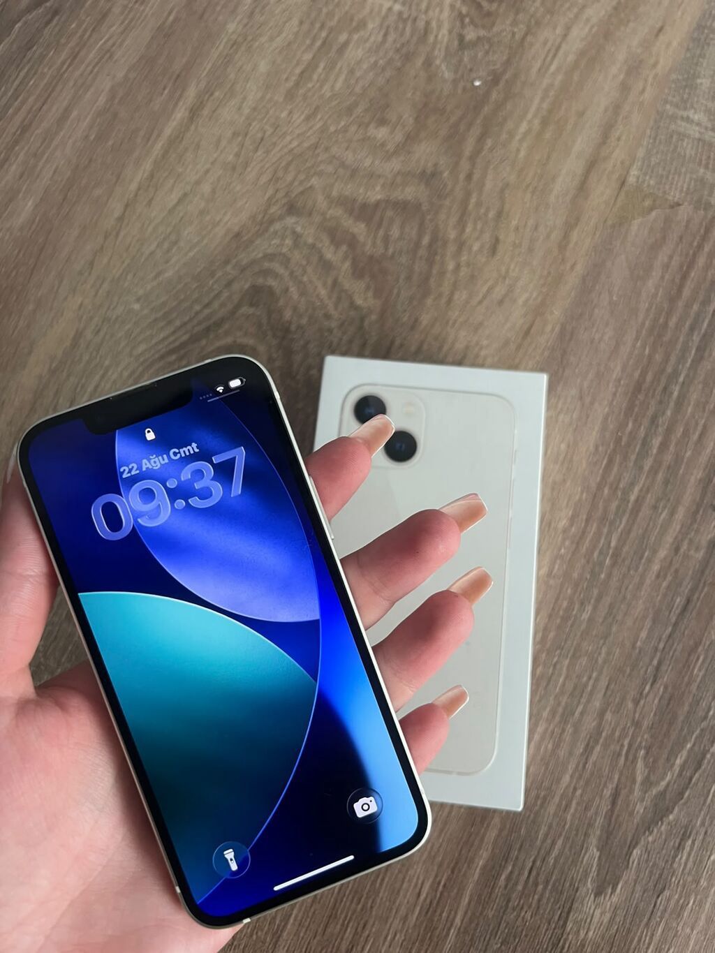 Apple iPhone 13, Ağ — Apple iPhone, Ceyranbatan