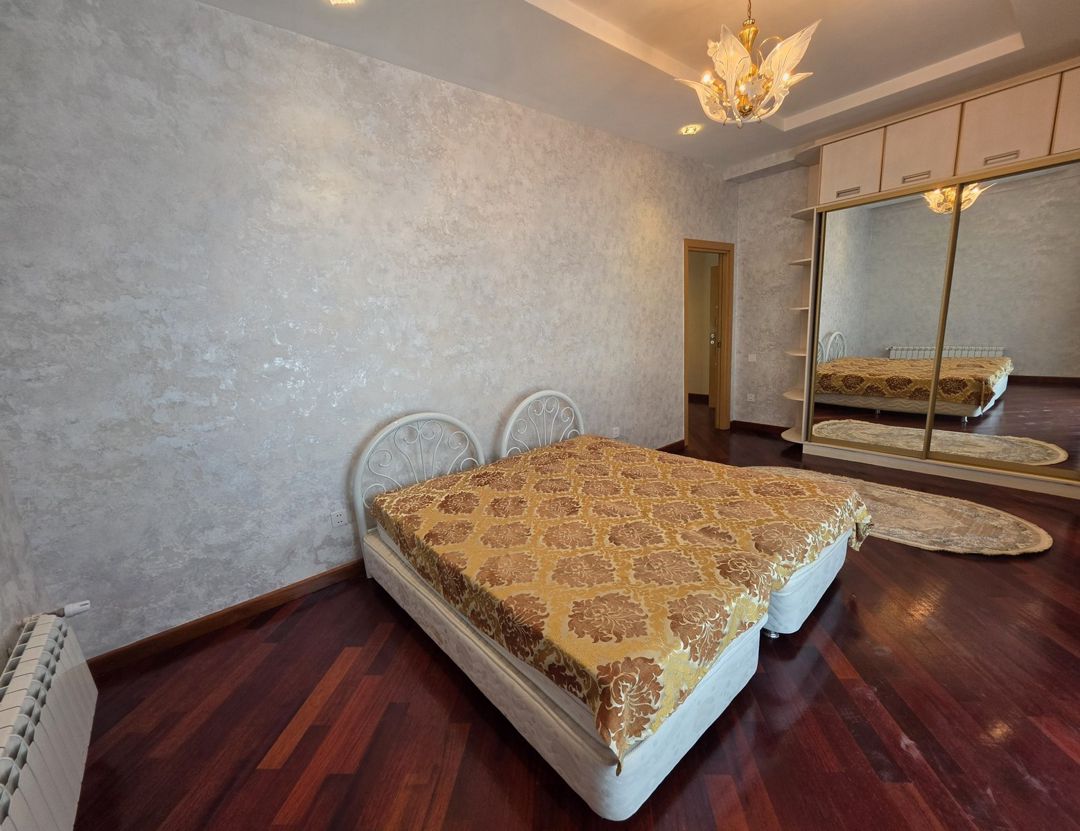 İcarəyə verilir 3 otaqlı yeni tikili 140 m² — Mənzil, Bakı (8)