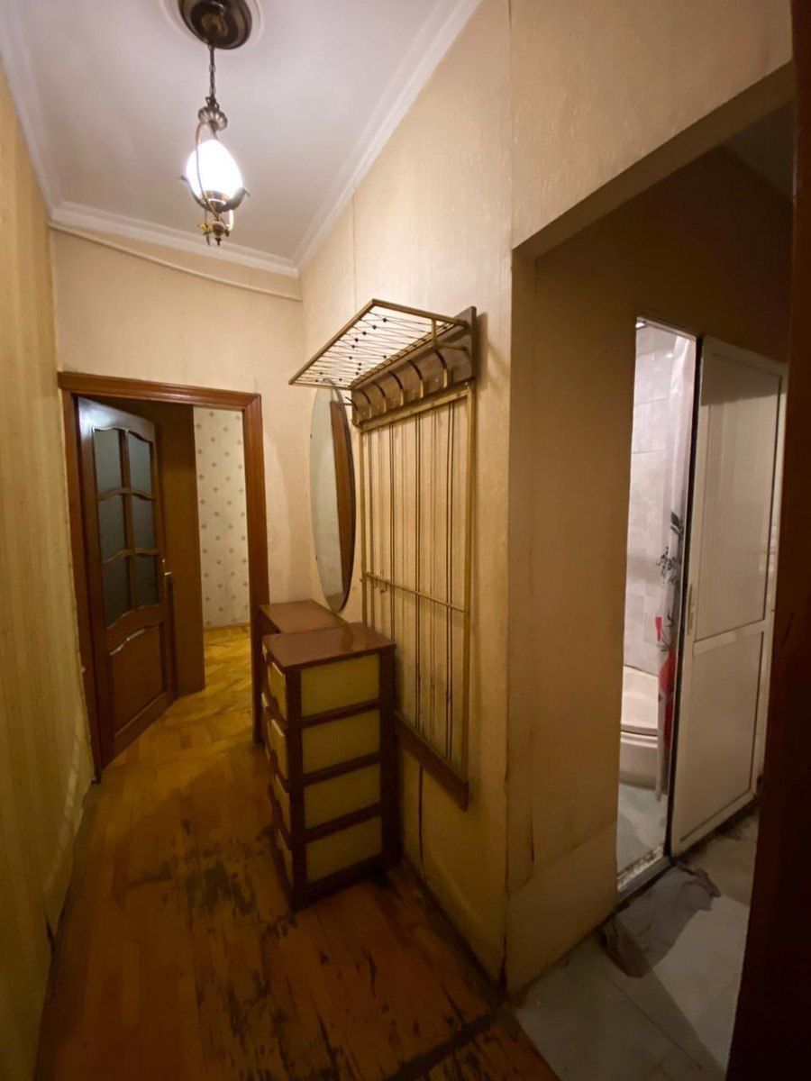 Satılır 2 otaqlı köhnə tikili 55 m² — Mənzil, Bakı (6)