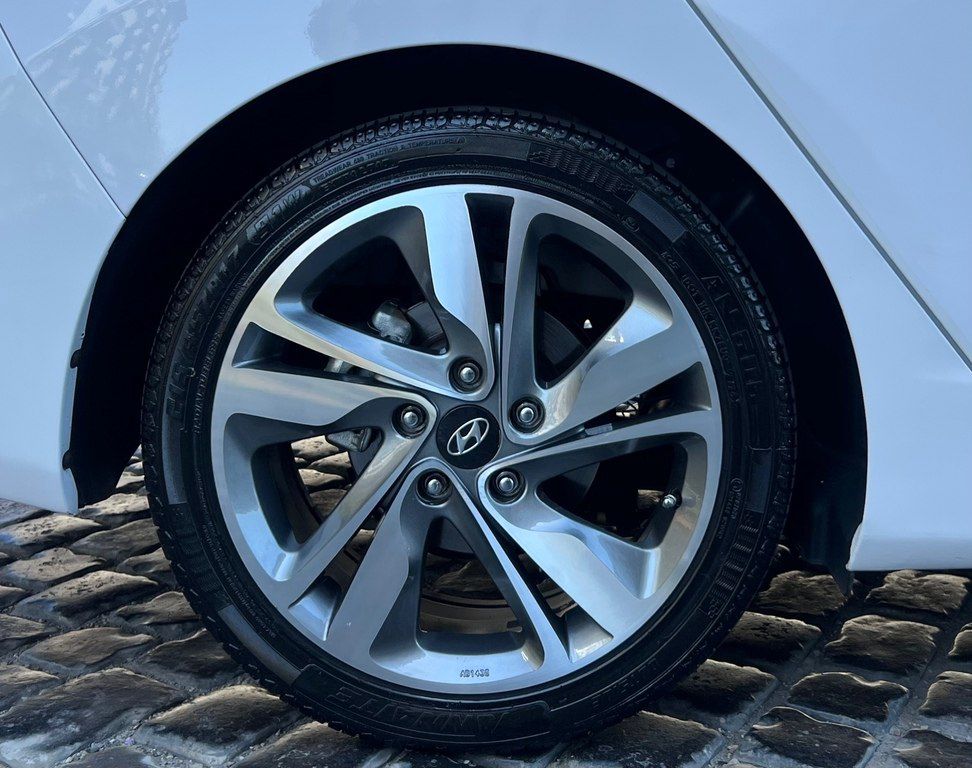 Hyundai Avante, 1.6 L, 2014 il, 180 000 km — Avtomobillər, Bakı (8)