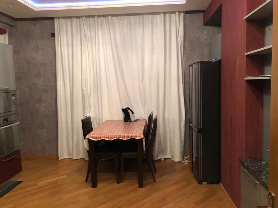 İcarəyə verilir 4 otaqlı yeni tikili 160 m² — Mənzil, Bakı (10)