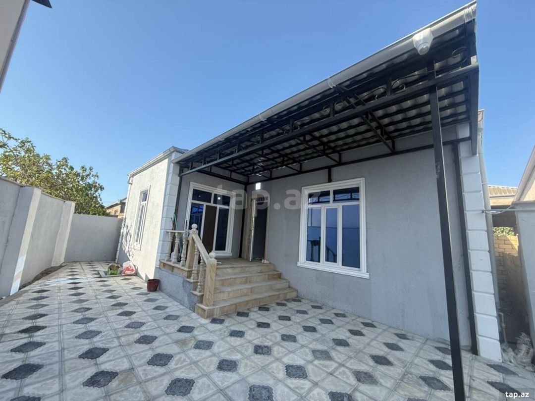 Həyət evi, Savalan qəs. — Daşınmaz əmlak, Bakı