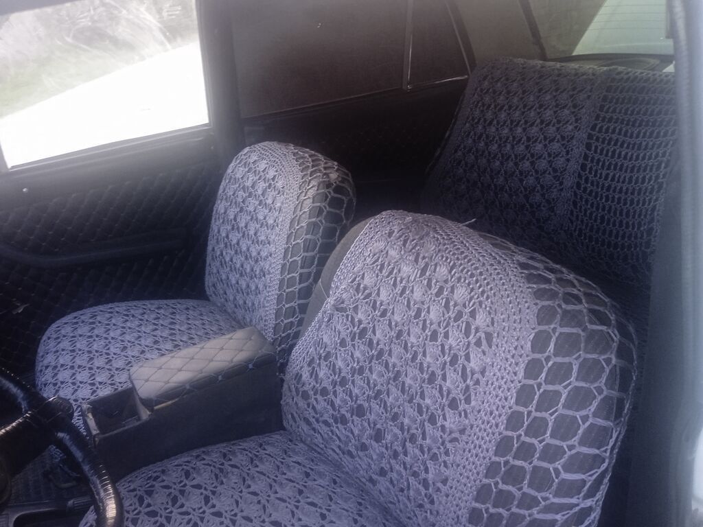 VAZ 2106, ağ rəngli sedan Xüsusiyyətlər: - Kuzov: 4 qapılı sedan — Avtomobillər, Sanqaçal (8)