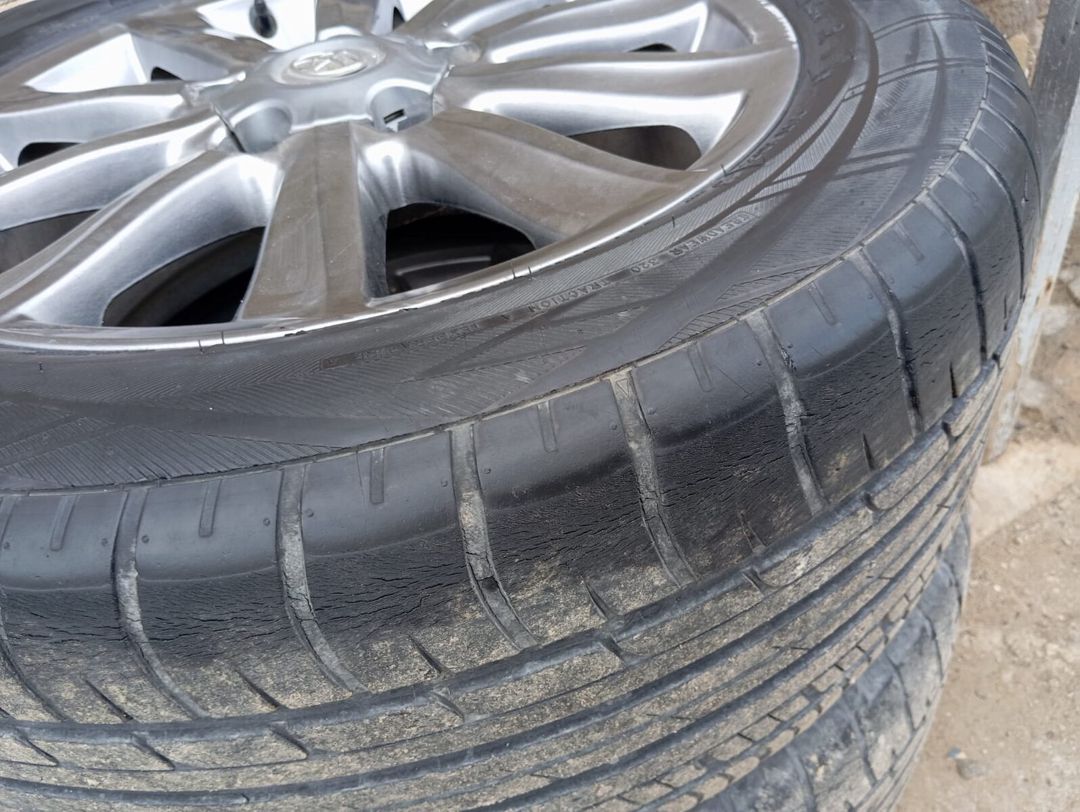Lexus, Land Cruiser təkəri R20 — Ehtiyat hissələri və aksesuarlar, Bakı (2)