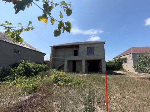 Satılır: ikimərtəbəli fərdi yaşayış evi və torpaq sahəsi - Ümumi
