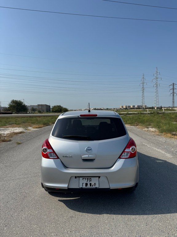 Nissan Tiida, 1.5 L, 2011 il, 100 000 km — Avtomobillər, Bakı (2)