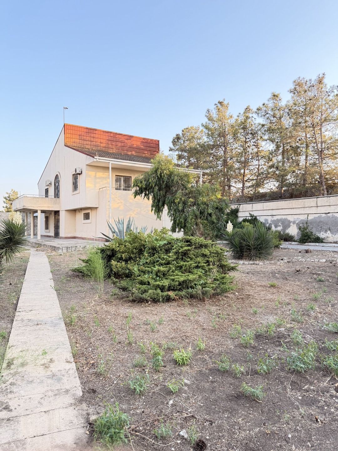 Satılır 4 otaqlı həyət evi/bağ evi 300 m² — Ev, villa, Bakı (2)