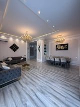 Satılır 5 otaqlı yeni tikili 325 m² — Mənzil