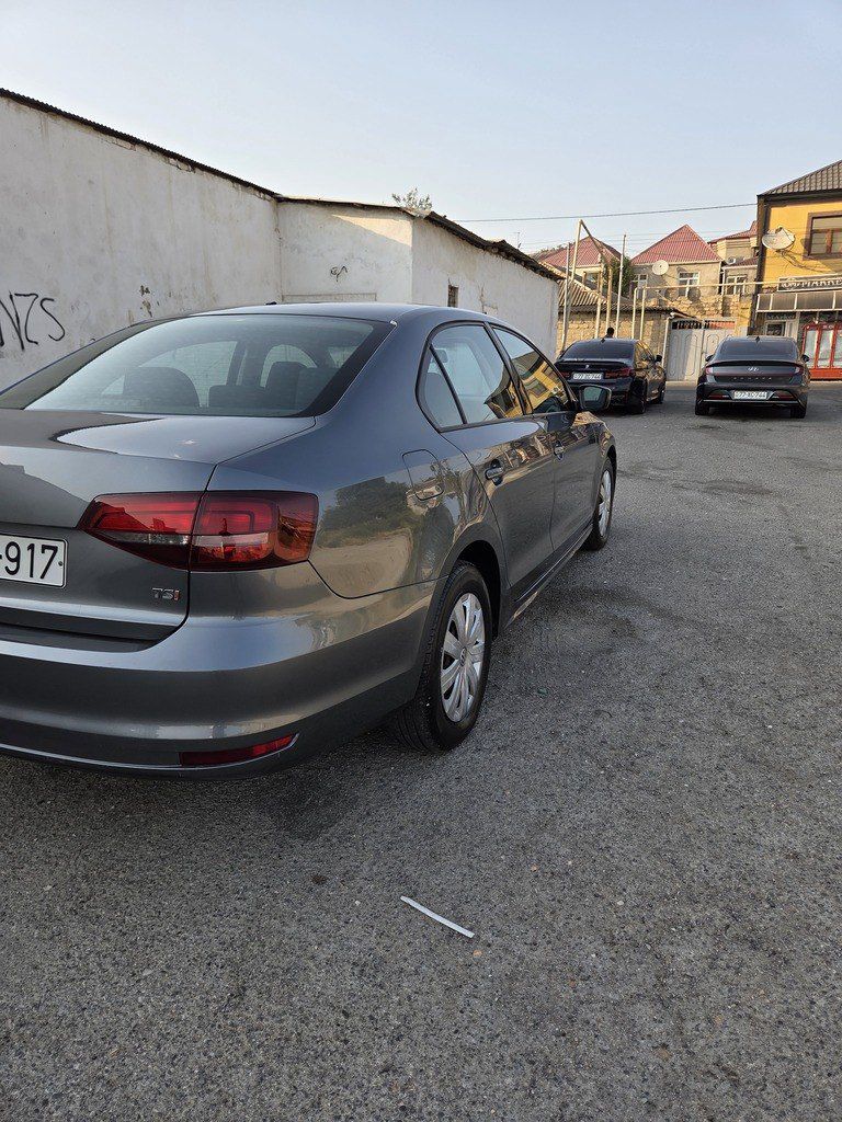 Volkswagen Jetta, 1.5 L, 2016 il, 85 000 km — Avtomobillər, Bakı (5)