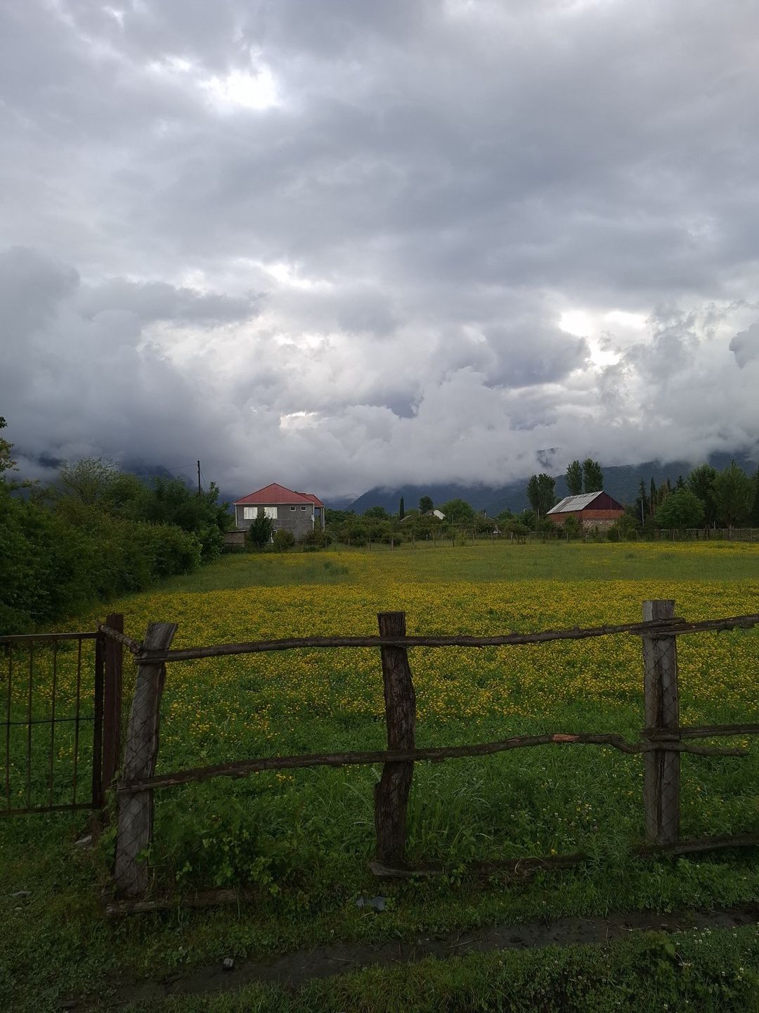 Oğuz şəhərində həyət evi günlük kirayəsi — Ev, villa, Oğuz (5)