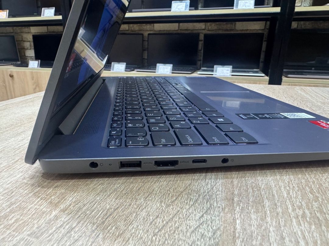 Lenovo IdeaPad Slim 3i — Elektronika, Bakı (5)