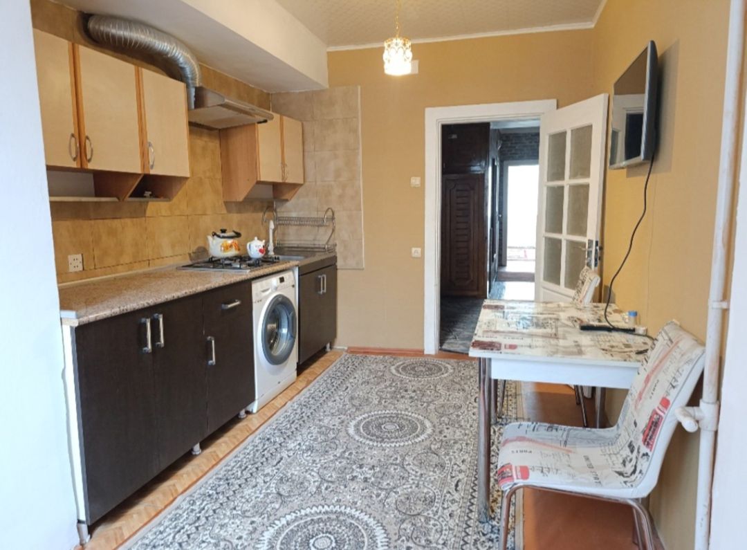 İcarəyə verilir 3 otaqlı köhnə tikili 100 m² — Mənzil, Bakı (2)