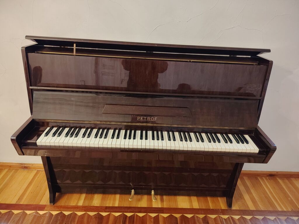 PETROF şaquli piano — Pianino və digər klaviş alətləri, Gəncə (2)