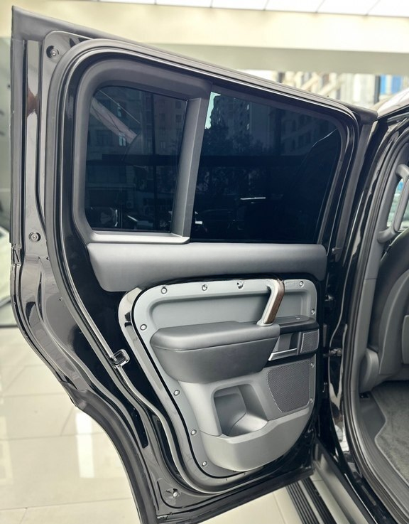Land Rover Defender, 2022 il, 65800 km — Avtomobillər, Bakı (9)