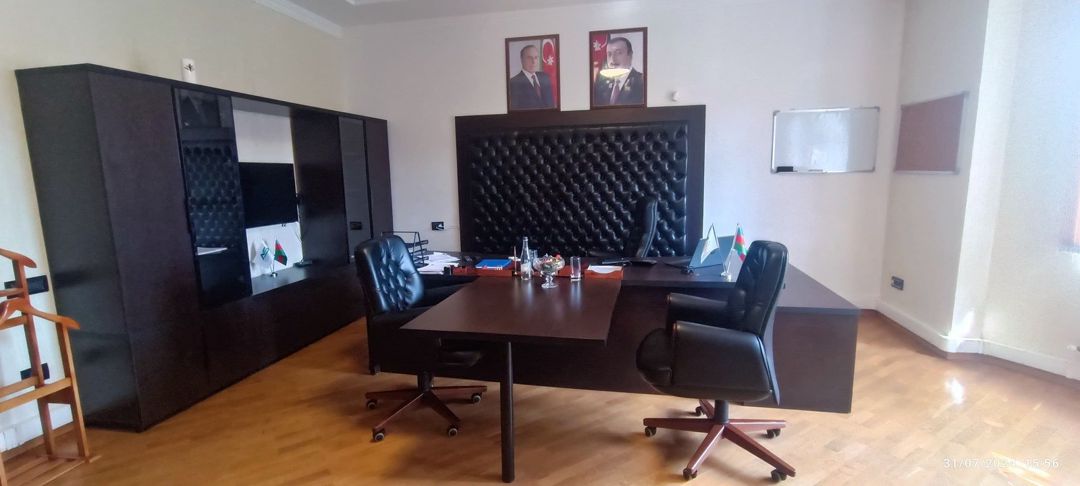 İcarəyə verilir 8 otaqlı ofis 560 m² — Ofis, Bakı (2)