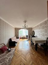 İcarəyə verilir 3 otaqlı köhnə tikili 80 m² — Квартира