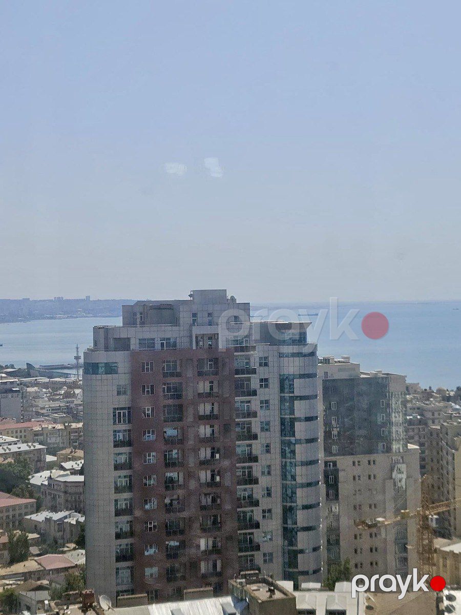 Satılır 3 otaqlı yeni tikili 190 m² — Mənzil, Bakı (2)