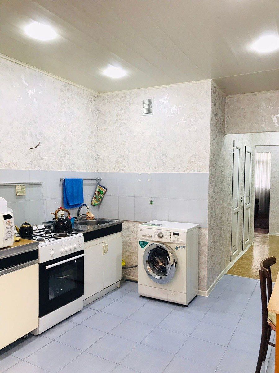 Satılır 4 otaqlı köhnə tikili 105 m² — Mənzil, Bakı (12)