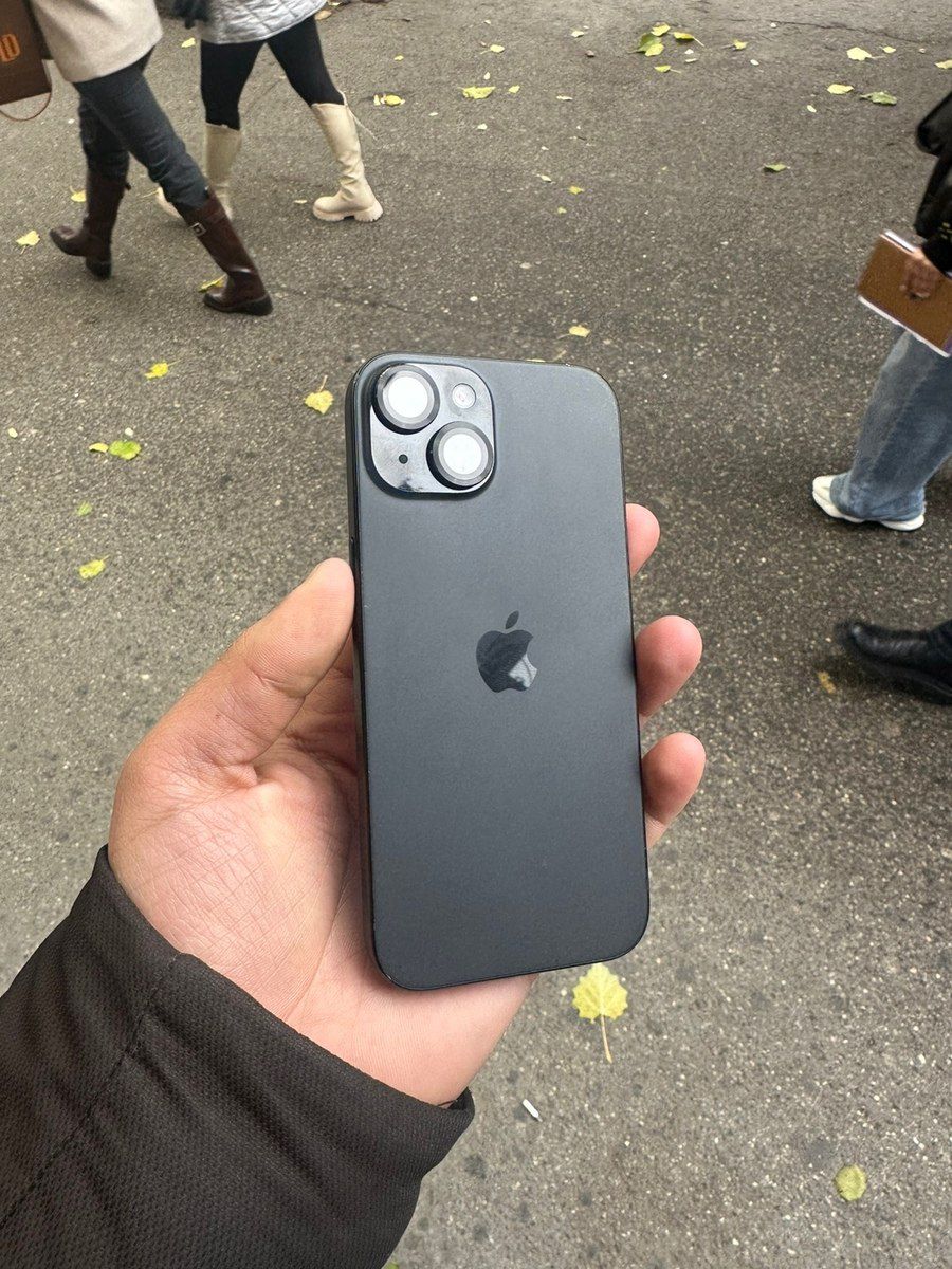 Apple iPhone 15 Black 256GB/6GB — Mallar, Bakı