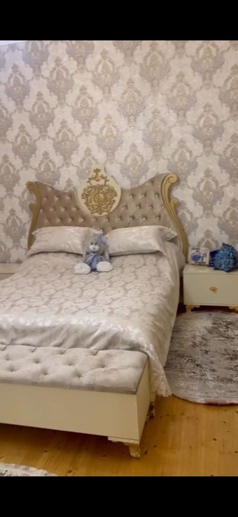 Qiymətdə cuzi endirim olacağ. Mebellər tək təkdə satılır. Divan 1əd