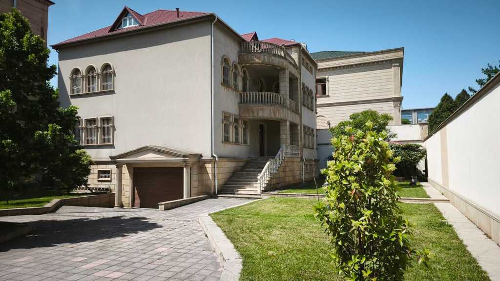 İcarəyə verilir 5 otaqlı həyət evi/bağ evi 420 m² — Ev, villa, Bakı (2)