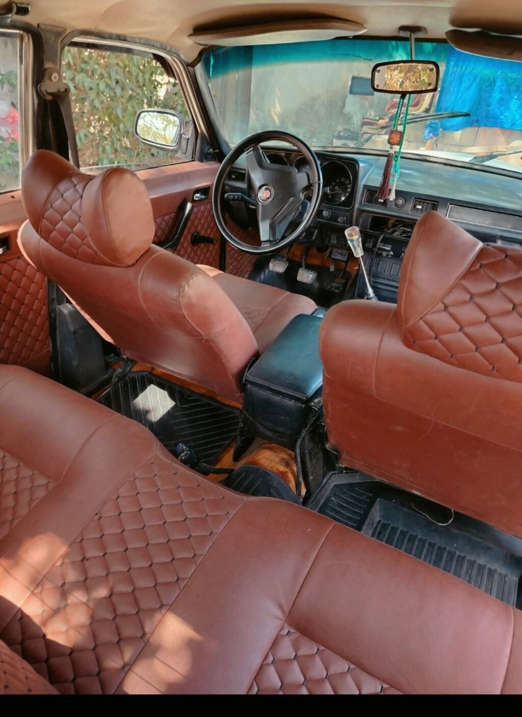 Model: QAZ Volqa (sedan, ağ rəng) Kuzov: 4 qapı, xrom bamperlər — Avto, Cəlilabad (5)